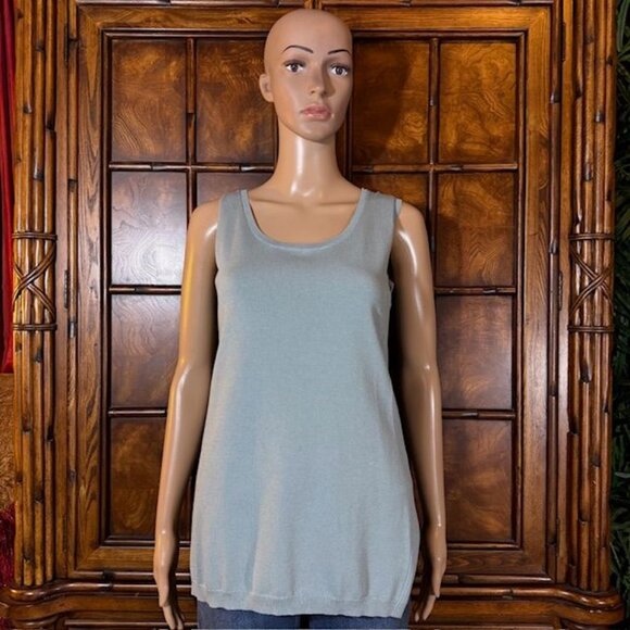 Marla Wynne Blue Side Ribbed Side Slit Sweater Tank - Picture 2 of 13